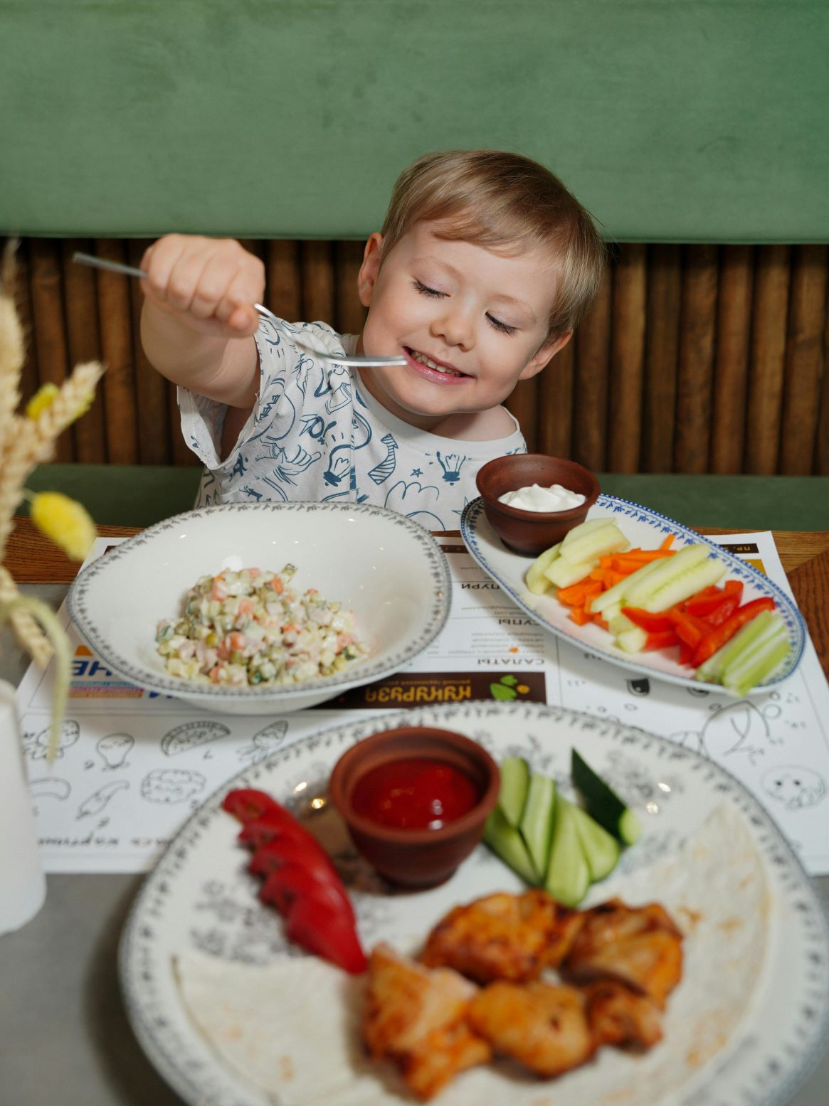 Best Kids Menu in La Mesa